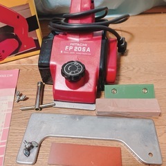 日立　二段変速電動かんな　FP 20SA 82mmカンナの画像