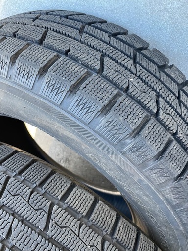 225/65R17 スタッドレスタイヤ　TOYO