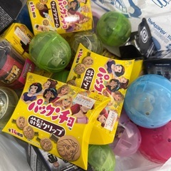 ガレージセール･:*+.(( °ω° ))/.:+