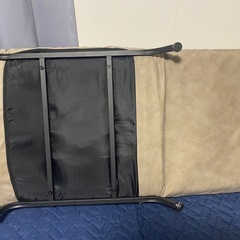 ハルモニアスチールレッグソファの画像