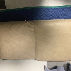 ハルモニアスチールレッグソファの画像