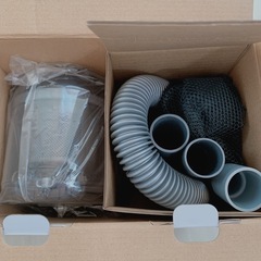 ❤️未使用❤️BLACK+DECKER pivot3 10.8V 掃除機 クリーナーの画像