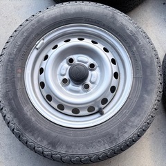 145R12・6PR ホイル付き　ハイゼット外し ダイハツ・スズキ 軽トラ 軽バン ヨコハマの画像