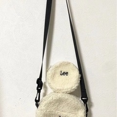 美品★Lee ショルダーバッグ ポーチ付き　オフホワイト　ボア モコモコの画像