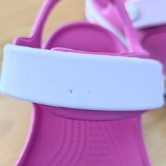 【Crocs J3 21cm 】キッズサンダルの画像