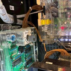 【愛品館八千代店】スマスロ実機　6.5号機　L HEY!エリートサラリーマン鏡PA4の画像