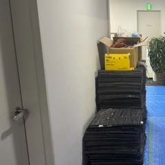 タイルカーペットの画像