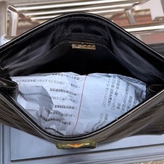 85%OFF⭐️超美品⭐️MARIO VALENTINO⭐️クラッチバッグ ブラックの画像