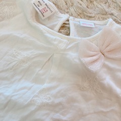 ZARAトップス　ユニクロパンツの画像