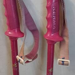 スキー板とストック差し上げますの画像