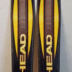 スキー板とストック差し上げますの画像