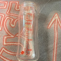 哺乳瓶の画像