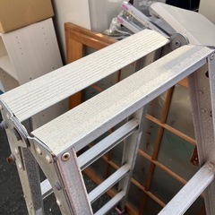 脚立　通常サイズ 一部訳アリの画像