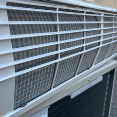 【海外生活が多かった為使用5ヶ月程度】日立白くまくん♢﻿主に6畳♢﻿美品♢﻿高年式♢﻿2023年式♢﻿空気清浄機能♢﻿スマートフォン対応の画像