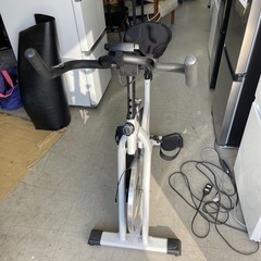 créer フィットネスバイク　スピンバイク マット付きの画像