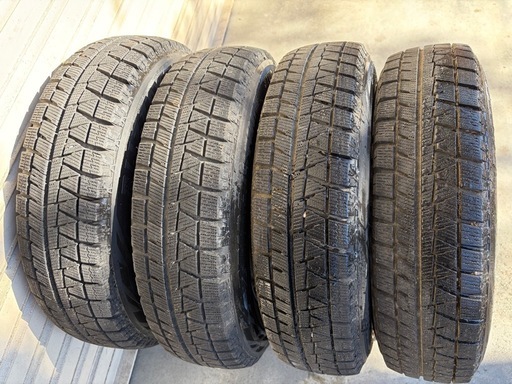 冬タイヤ12インチ ✳️ 145/80R12 ✳️ ブリヂストンRevoGZ ✳️ 軽トラ用ホイール付き深溝バリ山スタッドレス４本組み
