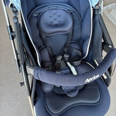 Apricaベビーカー オプティアの画像