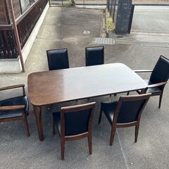 【津市環境部】【交渉中】ダイニングテーブル・チェア6脚のセット　12月10日（水）午後５時まで　津市在住者及び転売目的除くに限定の画像