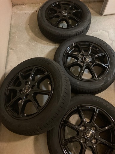 美品14インチホイールタイヤ