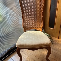 【お取引先が決定しました】猫脚で上品なラタンチェアの画像