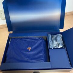 【数量限定レア品】PS4 Pro 500 Million Limited Edition 2TBの画像