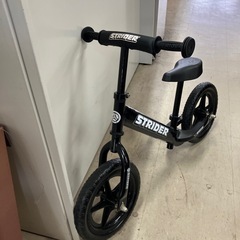 W2512-008 ストライダー日本正規品　スポーツモデル12インチ　中古美品の画像