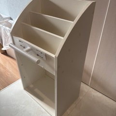 【ランドセル掛け付き】棚の画像