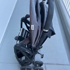 【Combi】ベビーカーの画像