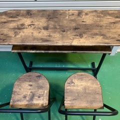 カウンターテーブル&チェア セットの画像