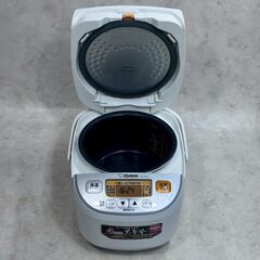 A8338【お買い得商品‼】象印  ZOJIRUSHI 炊飯器  5.5合炊き  4mm黒厚釜  NL-DS10の画像