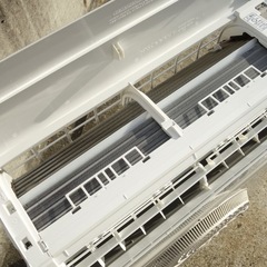 取付込み2018年型Panasonic【冷暖房】エアコン8畳〜12畳クラスの画像