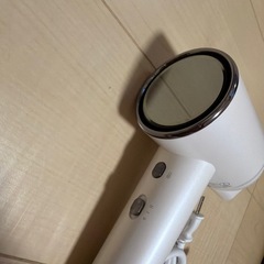 1300W ハンドヘルド ヘアドライヤー ホワイトの画像