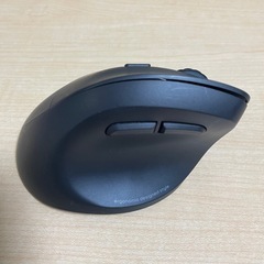 左手用ワイヤレスマウスの画像
