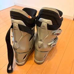 スキーブーツ(27.5)の画像