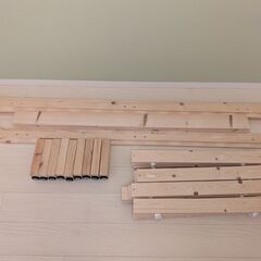 【最終値下げ】LOWYA(ロウヤ)　すのこベッドフレーム　クイーンサイズの画像