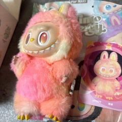 ラブブ　の画像