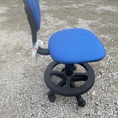 学習椅子の画像