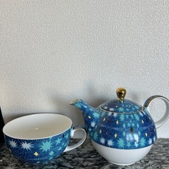 日本未発売 T2 ティーポット&カップ（tea for one）の画像