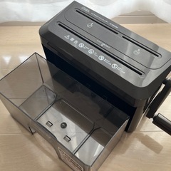 シュレッダー 手動の画像