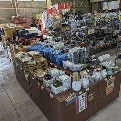 ＼月給25万以上×充実な福利厚生／未経験からお店づくりをサポートする販売事務＿＿株式会社CNTplus高松店の画像