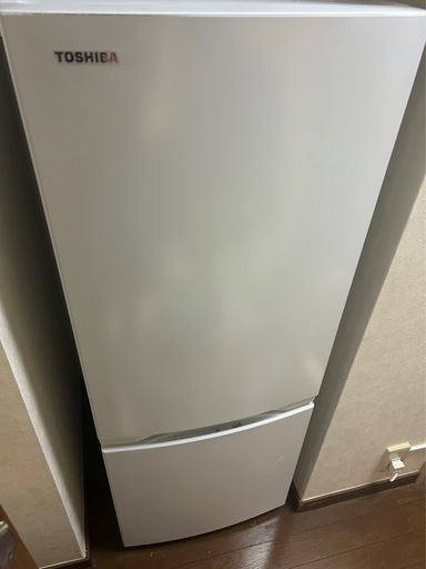2022年製美品東芝(TOSHIBA) 冷蔵庫 153L GR-U15BS(W) 2ドア 