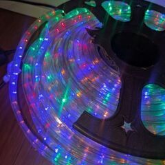 イルミネーション◯LEDロープライト５０ｍ◯レインボーの画像