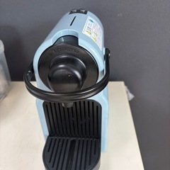 ネスプレッソ コーヒーメーカー｜ブルー｜コンパクトモデルの画像