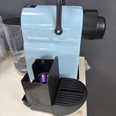 ネスプレッソ コーヒーメーカー｜ブルー｜コンパクトモデルの画像