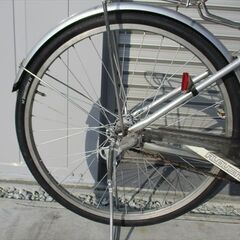 E701★限定特価★ 中古自転車 アサヒ【26インチ　シルバー　LEDオートライト　アルミ 】の画像