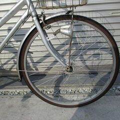 E701★限定特価★ 中古自転車 アサヒ【26インチ　シルバー　LEDオートライト　アルミ 】の画像