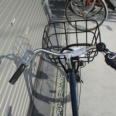 E702★整備済み　中古電動自転車★【26インチ　ネイビー　8.5Ah】の画像