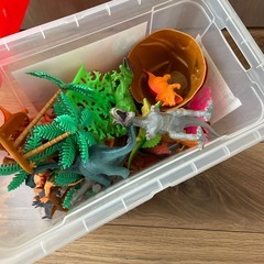 ⭐︎決まりました⭐︎トイザらス ダイナソーコンテナ 恐竜の画像