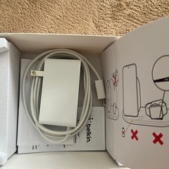 belkin 3-in-1 ワイヤレスチャージャーの画像