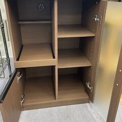 ニトリ フォルムN ミドルレンジボード 幅60×奥行40×高89㎝ コンセント付き キッチンボード 食器棚 札幌市手稲区の画像